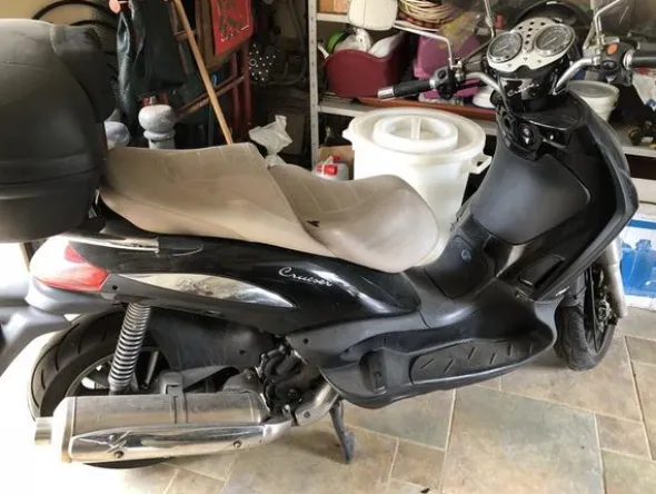 2#3440 Motociclo Piaggio Beverly