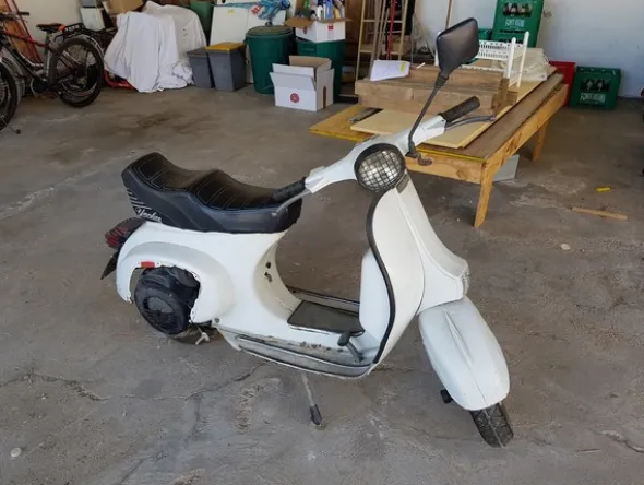 13#5322 Motociclo Piaggio Vespa 125