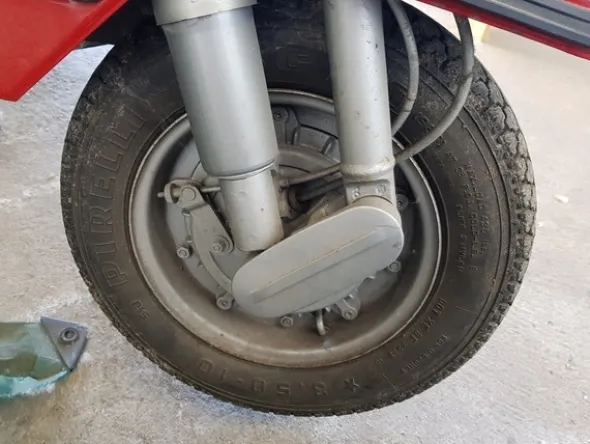 14#5322 Motociclo Piaggio Vespa PX 200