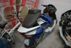 6#4259 Motociclo Vectrix