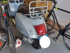 3#5558 Motociclo Vespa Piaggio