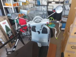3#5558 Motociclo Vespa Piaggio