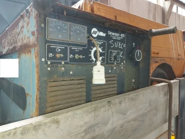 17#7028 Motocompressore Atlas e saldatrici