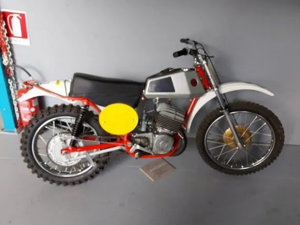 45#6030 Motocross CZ MX400