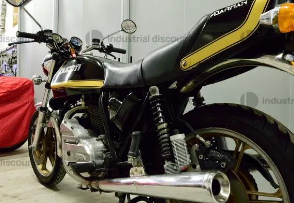 16#9982 Moto Ducati 900 Darmah