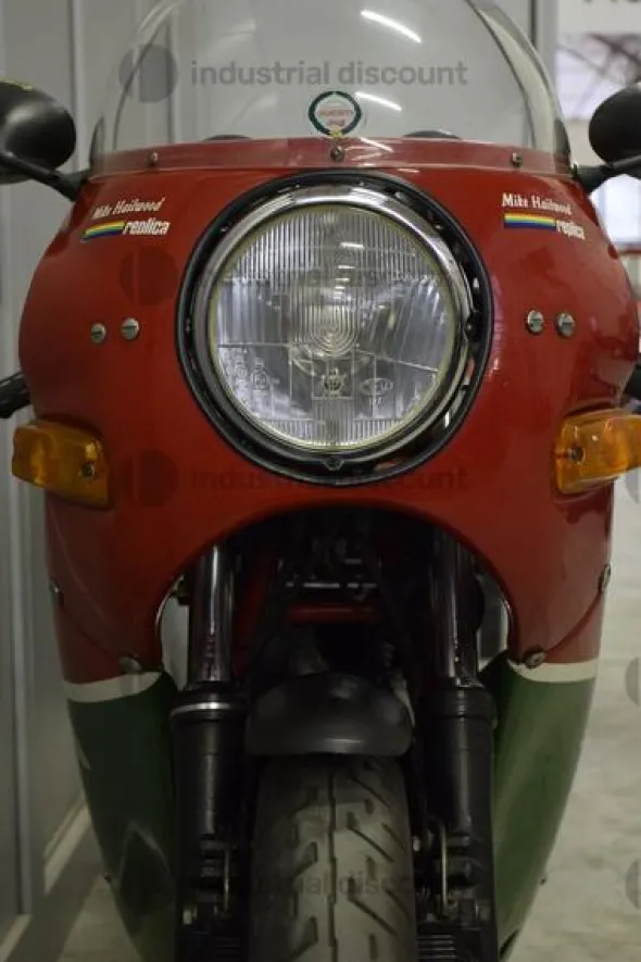 4#9982 Moto Ducati MHR 900 - CONSERV
