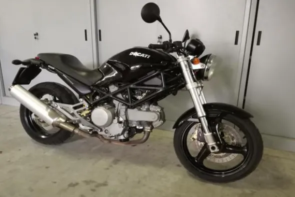 8#3672 Moto Ducati Monster 400cc