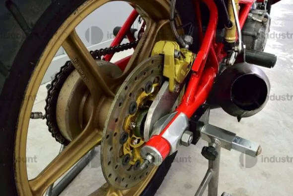 3#9982 Moto Ducati PANTAH 600 NCR
