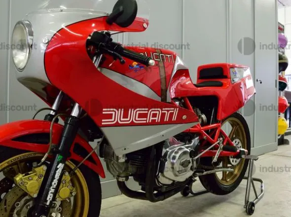 3#9982 Moto Ducati PANTAH 600 NCR