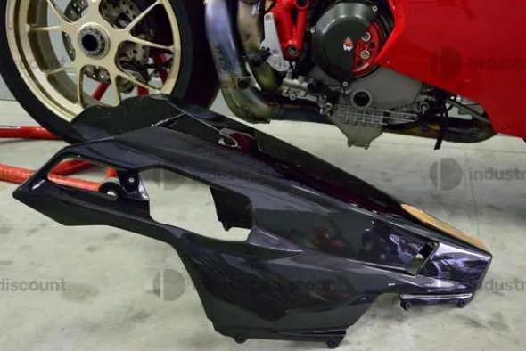 13#9982 Moto Ducati 998 R