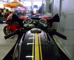18#9982 Moto Ducati SS 900 Supersport