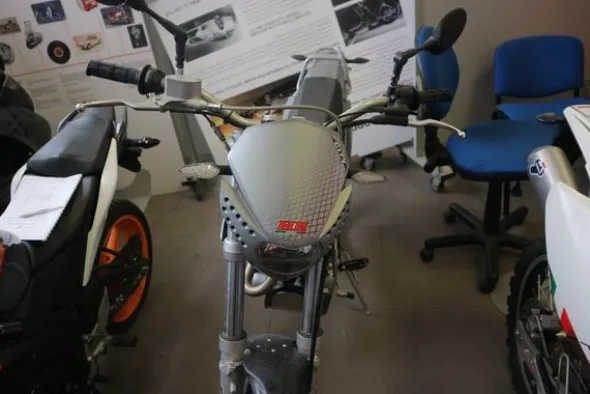 3#3474 Moto HM Scrambler