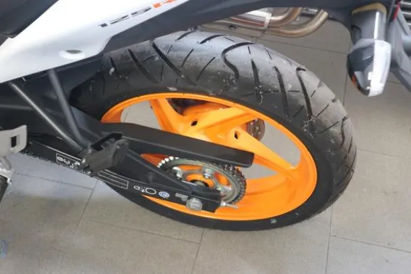 1#3474 Moto Honda CBR125