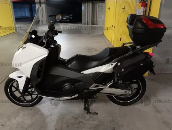 2#10062 Moto Honda Integra