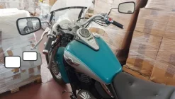 40#5491 Moto Kawasaki