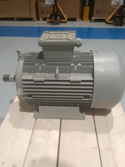 MOTORE ELETTRICO TRIFASE 22 kW