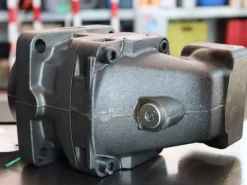 Motore oleodinamico Parker F12-040-MF-IV-D-000-0000-00