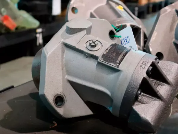 Motore oleodinamico Rexroth A2FE63/61W-VZL100