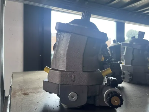 Motore oleodinamico Rexroth A6VM55EZ4/63W-VZB010PB