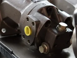 Motore oleodinamico Rexroth A2FM45/61W-VZB027
