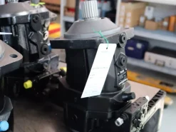 Motore oleodinamico Rexroth A6VM107DA1/63W-VAB017B