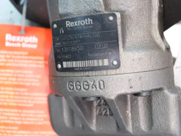 Motore oleodinamico Rexroth A2FE28/61W-VAL100