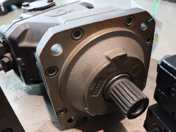 Motore Sauer Danfoss 51D160RD4EL7B1WBG0ABA073AAH0D400