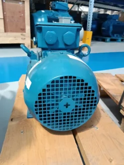 MOTORE WEG TRIFASE 2 POLI 4 kW