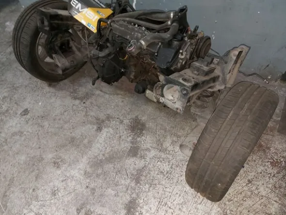 5#8036 Motori auto dismessi