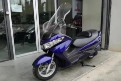 25#3672 Moto Suzuki Burgman 200cc