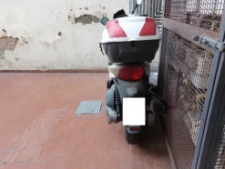1#7929 Motoveicolo Kymco People 300i GT