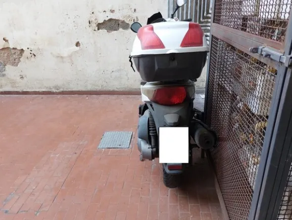 1#7929 Motoveicolo Kymco People 300i GT
