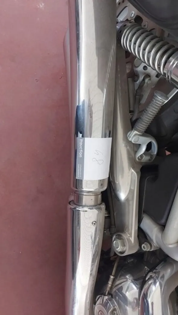 42#5491 Moto Yamaha VR250
