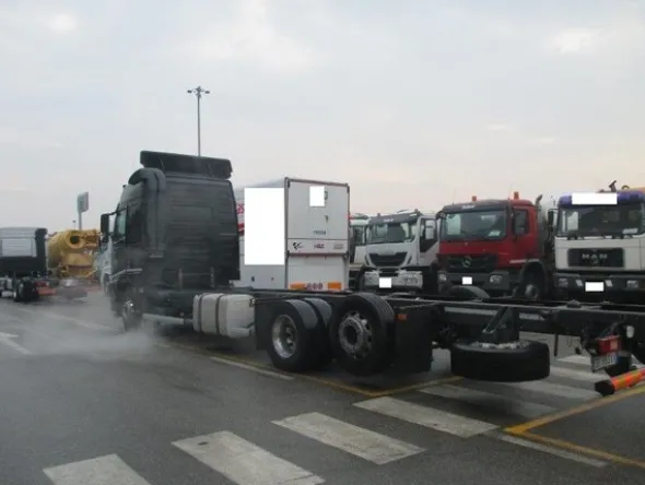 2#8085 Motrice Volvo FH 400