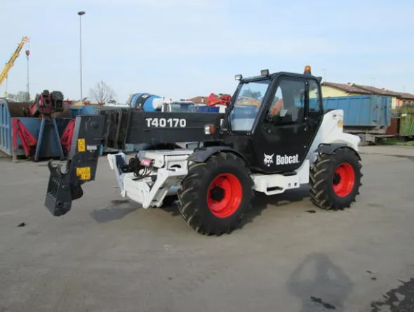 8#3117 Movimentatore Telescopico Bobcat 40170