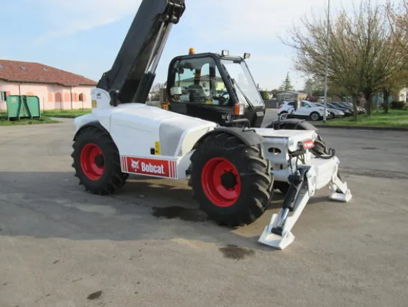 8#3117 Movimentatore Telescopico Bobcat 40170