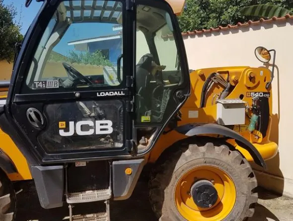 10#3769 Movimentatore telescopico rigido JCB