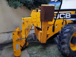 10#3769 Movimentatore telescopico rigido JCB