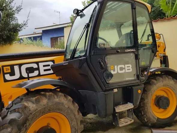10#3769 Movimentatore telescopico rigido JCB