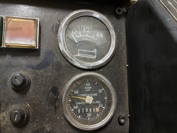8#9480 Muletto a gasolio
