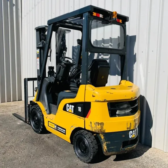 Muletto diesel Caterpillar DP18N