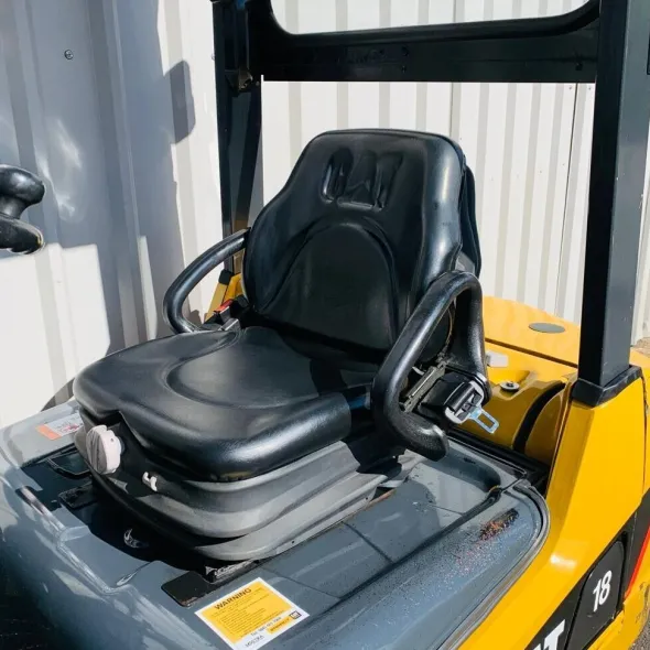 Muletto diesel Caterpillar DP18N