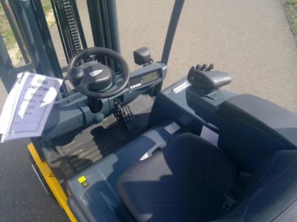 Muletto elettrico JUNGHEINRICH EFG-220