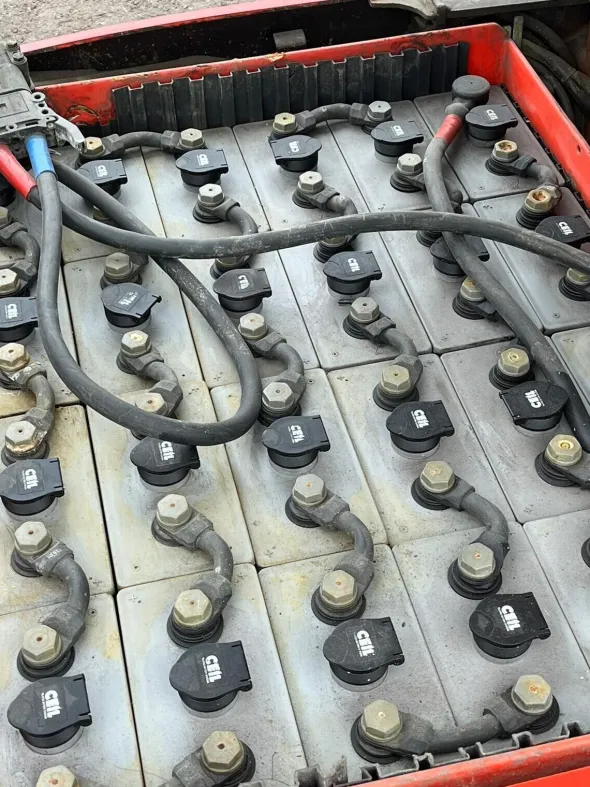 Muletto elettrico Linde E18
