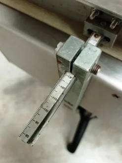 NASTRO TRASPORTATORE A TAPPETO MOTORIZZATO (NAS-311)