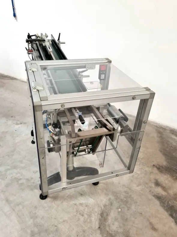NASTRO TRASPORTATORE CON ESPULSIONE BETT (COD. NAS-273)