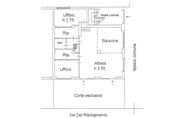 #21989 Negozio al piano terra con magazzino al piano interrato