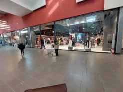 #25530 Negozio a reddito di articoli sportivi in centro commerciale Gotico