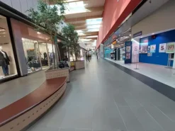 #25530 Negozio a reddito di articoli sportivi in centro commerciale Gotico