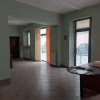 #2536389 Negozio con cantina e posto auto coperto in edificio storico